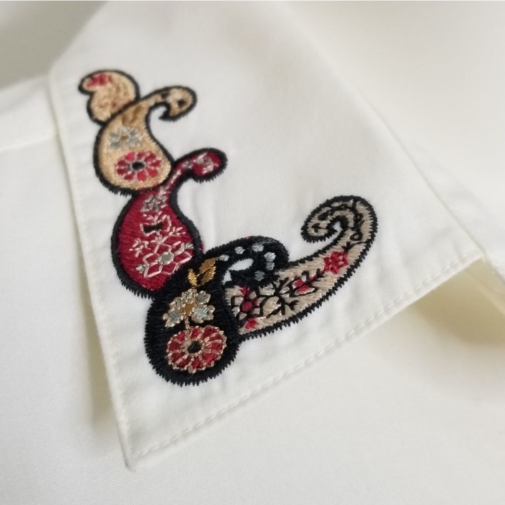 Pendleton Women's Button Up Embroidered Blouse - image 5